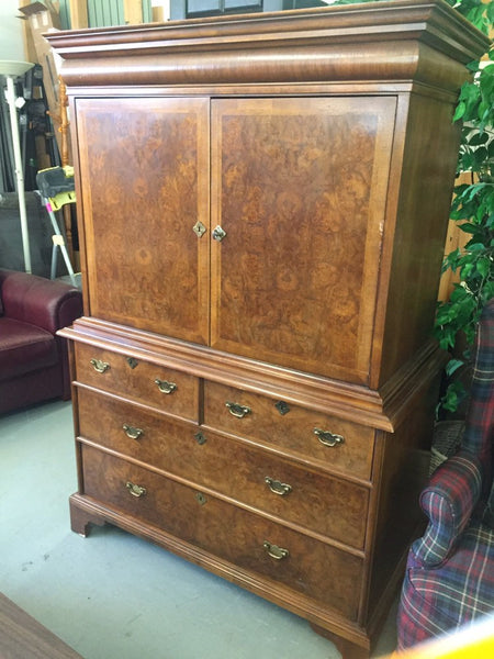 Vintage Century Furniture Company British National Trust Collection Burlwood Chest of Drawers/ Entertainment Chest/ Dresser