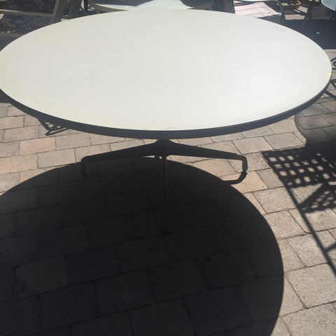 Mid-Century Modern Eames Herman Miller Aluminum Group 60" Dining Table