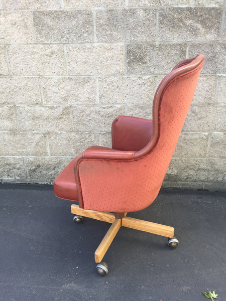Mid Century Modern Upholstered Executive Office Chair