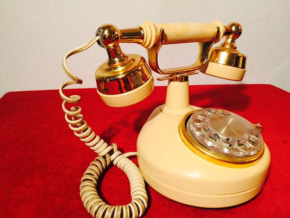 Vintage Hollywood Regency Rotary Dial telephone