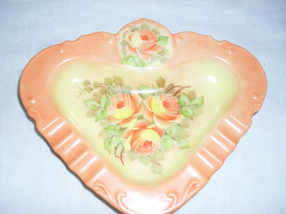 Beautiful Victorian hand painted porcelain ashtray with roses