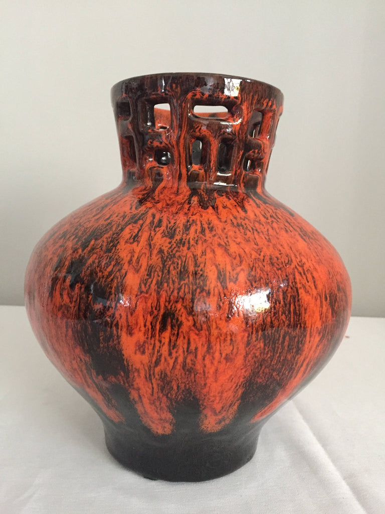 Vintage Modern Evangeline Potteries Sculptural Ceramic Vase #965